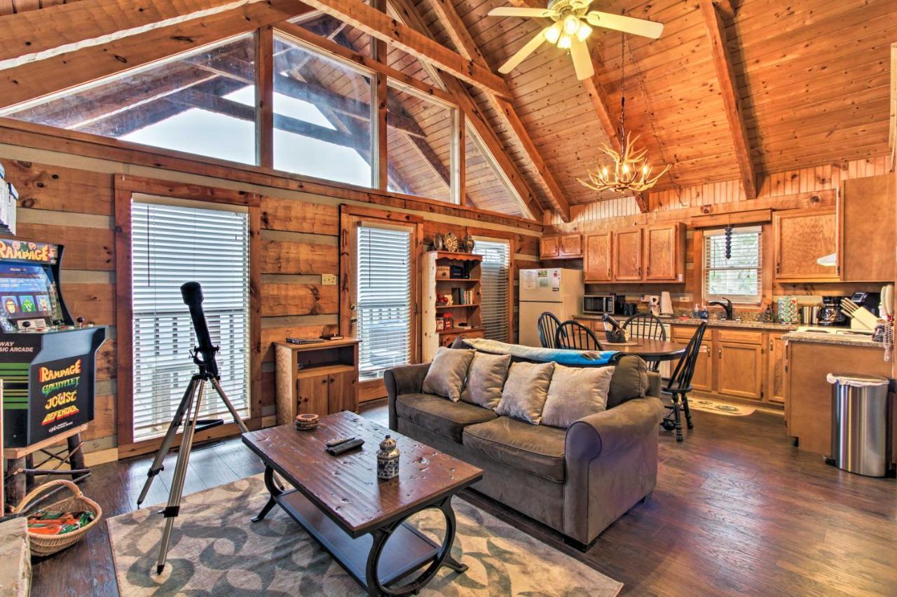 Sevierville Cabin With Private Hot Tub And Fireplace! Exteriér fotografie