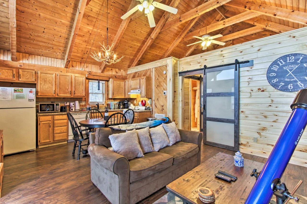 Sevierville Cabin With Private Hot Tub And Fireplace! Exteriér fotografie